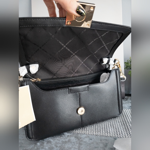 ❗️LOW START ❗️Michael Kors NWT Sonia Medium Leather Shoulder Bag- Black - Picture 9 of 14